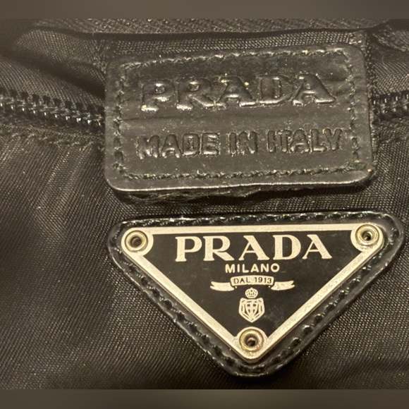 Vintage Prada Black Nylon Triangle Logo Pouch – 90s Mini Bag + Authenticity Card - Picture 7 of 7